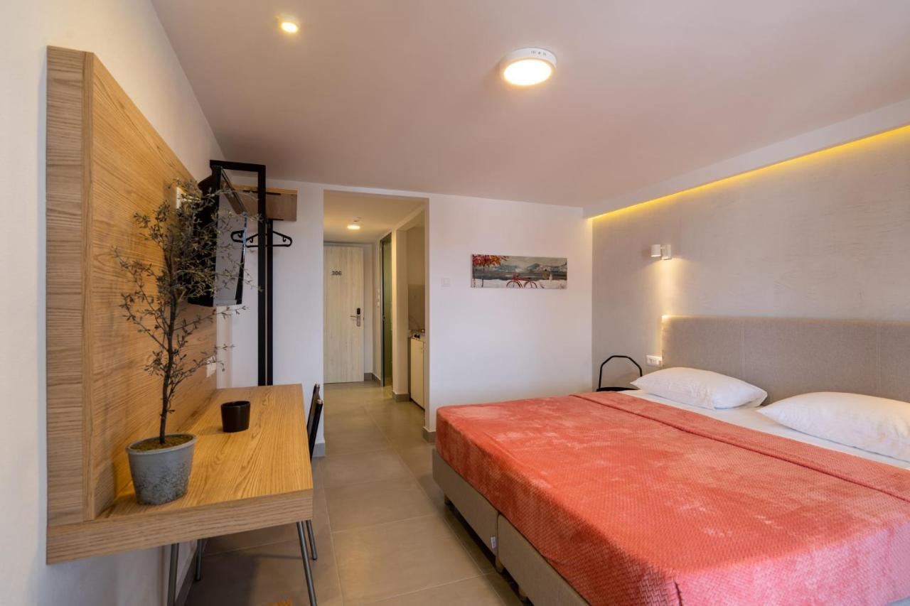 Bemyguest Comfort Zefyros Néoi Póroi Luaran gambar