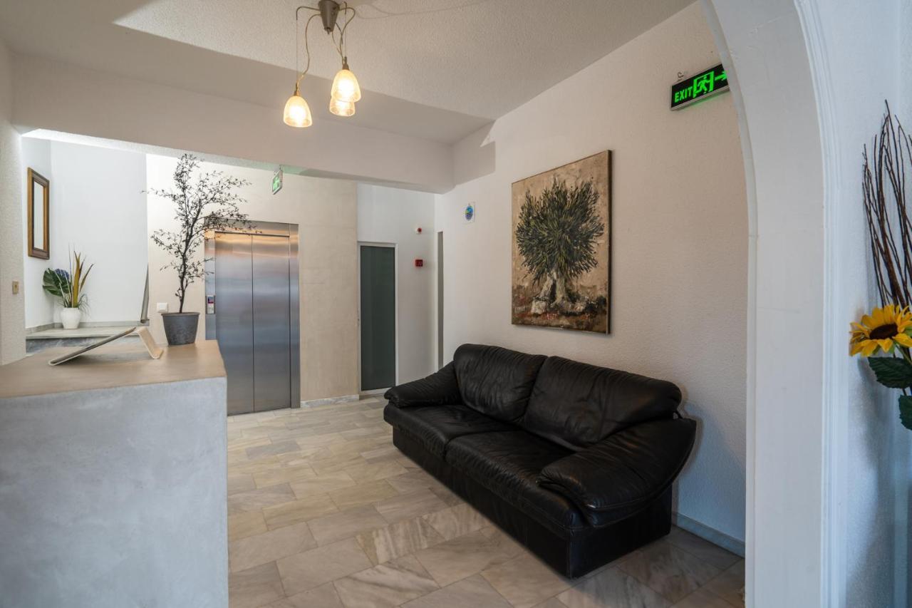 Bemyguest Comfort Zefyros Néoi Póroi Luaran gambar